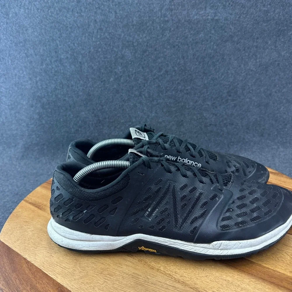 New Balance Minimus 20v4 Mens 11D Barefoot Training Shoes Black White Vibram